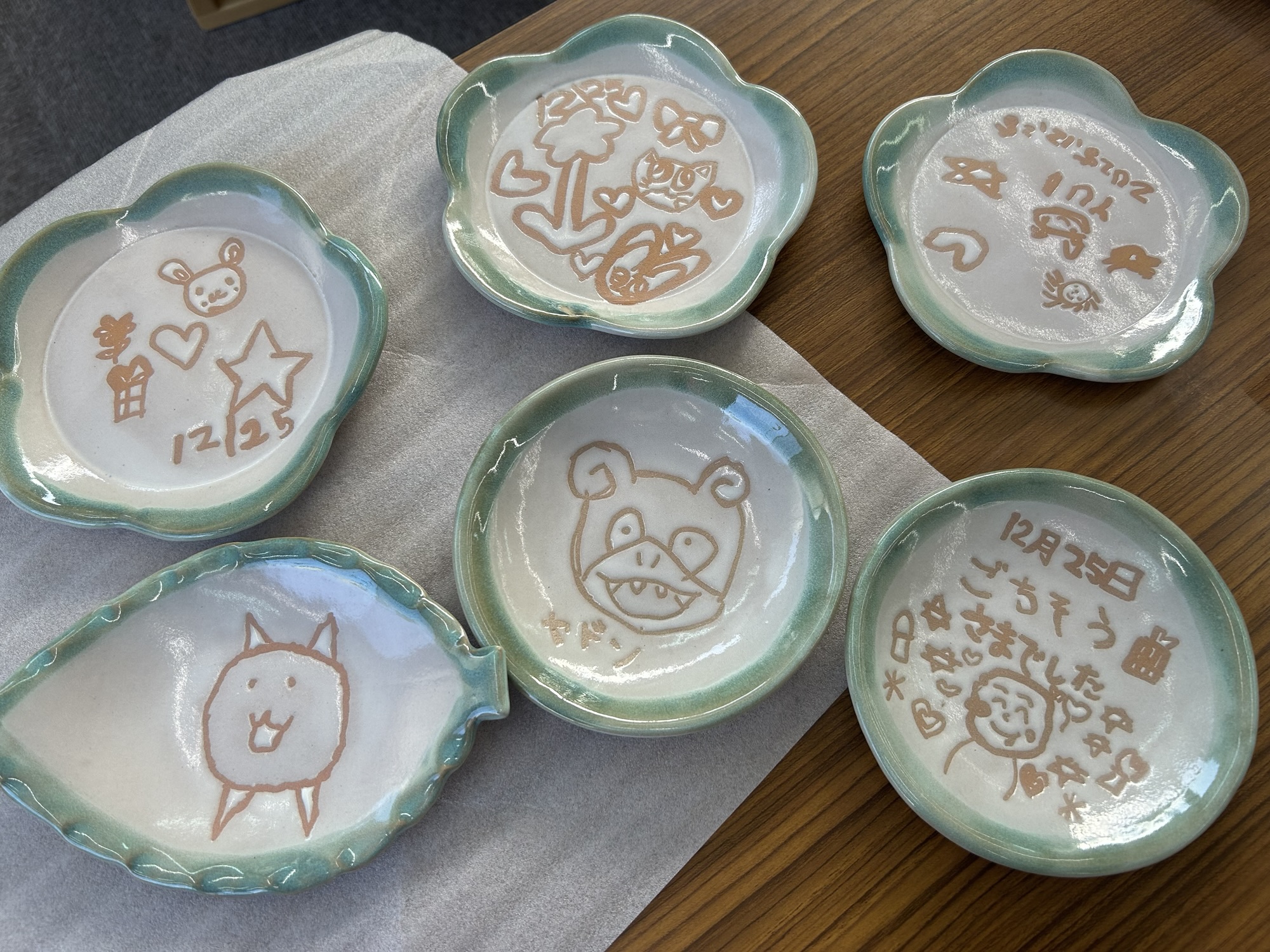 大谷焼きのお皿